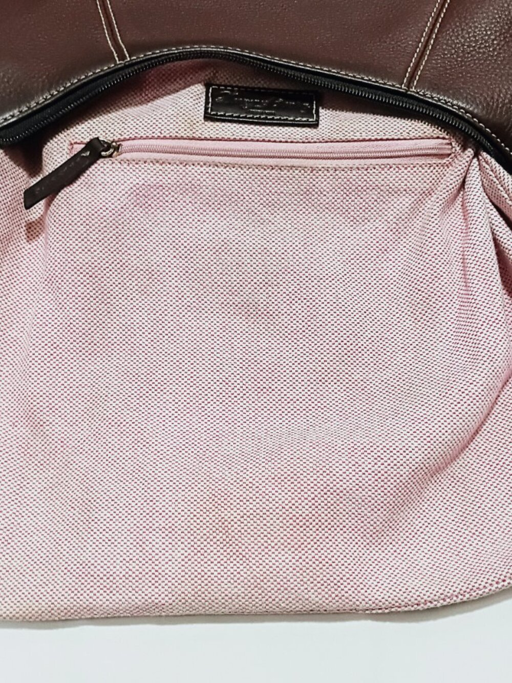 Dooney & Bourke East West Pebbled Leather Hobo, EUC - Picture 12 of 14